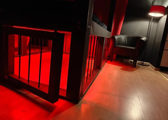Bdsm Elysium Playsuite Apartamento Cracóvia